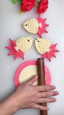 A simple and perfect way to shape dough ✨ | Food Garnish and Arts
#FoodArt #Garnish #Dough #CookingTips #KitchenHacks